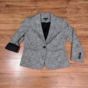 [4] Ann Taylor Gray Blazer
